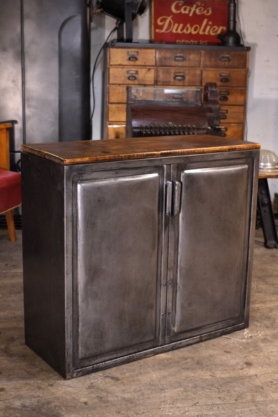 meuble vintage industriel 2 portes